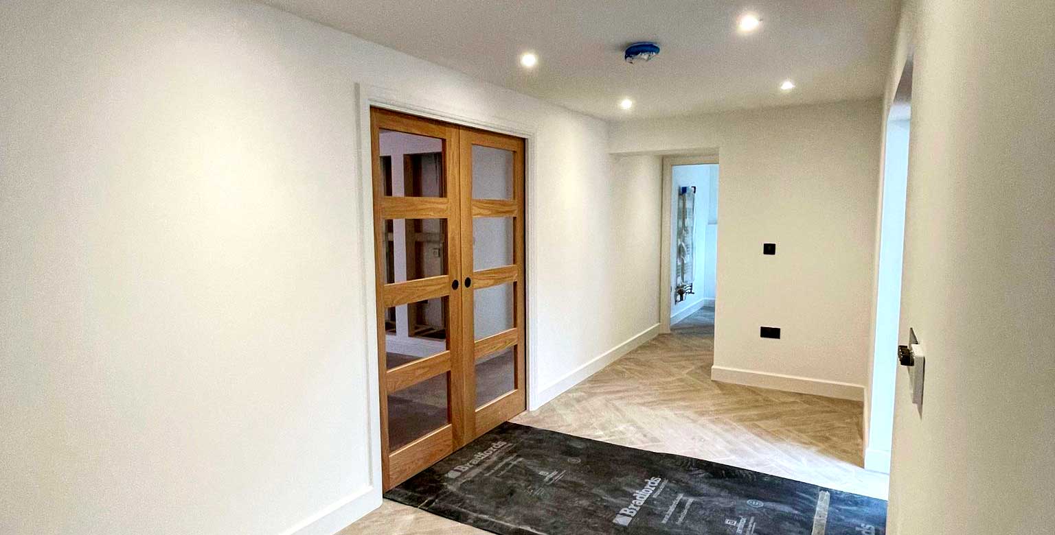 spray plastering cornwall